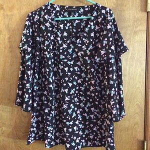 Lane Bryant Sz 14/16 Black Pink Floral Blouse